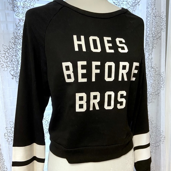 Graphic Sweater Jersey Style - Picture 2 of 5